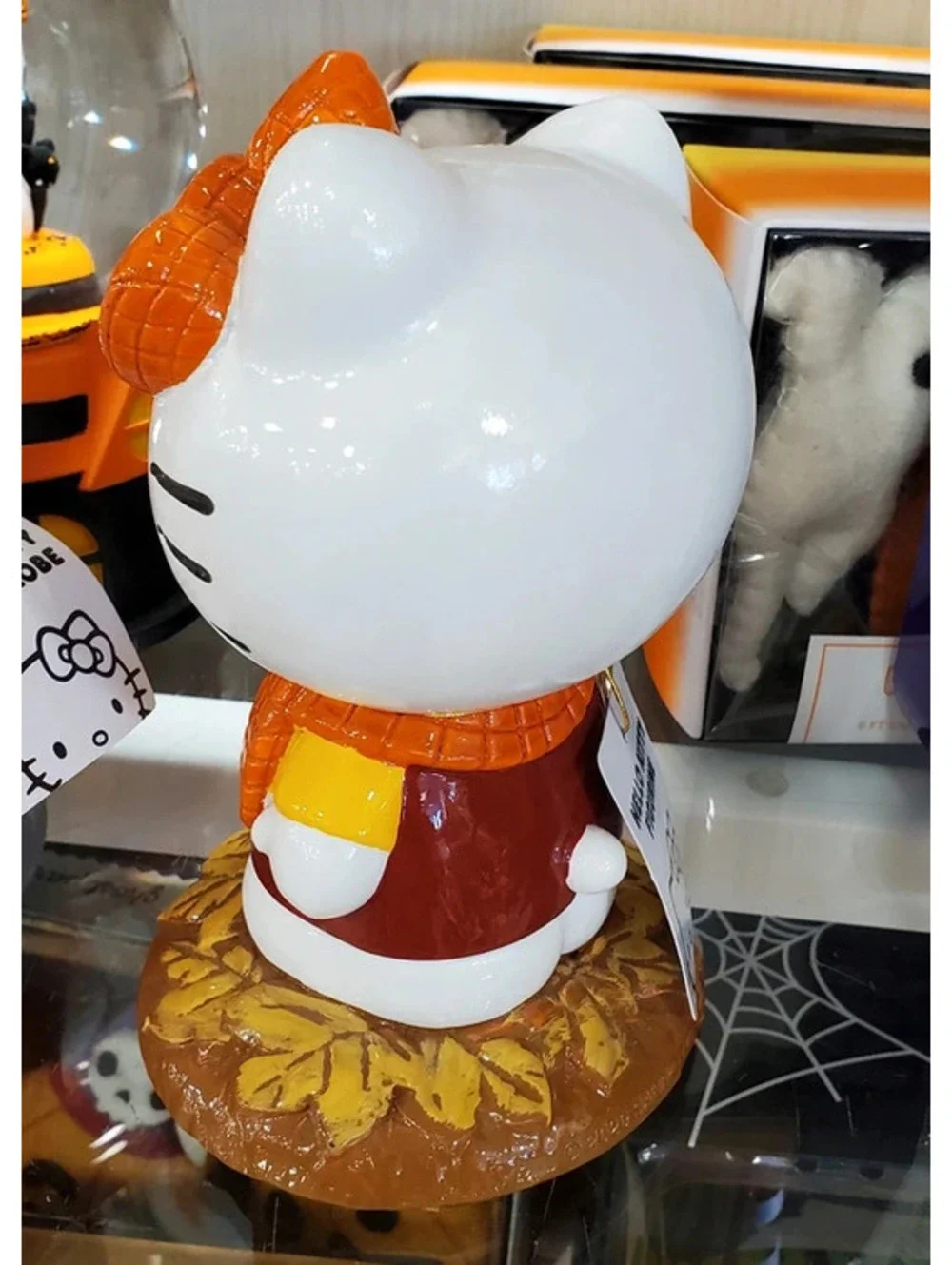 Hello Kitty Fall Autumn Leaf Figurine Ceramic Statue Thanksgiving Decor